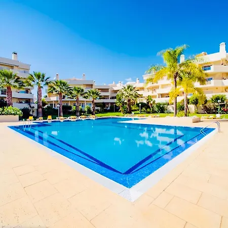 Rooftop With Sea Views By Algarve *