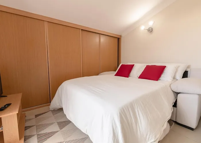 Daire Rooftop With Sea Views By Algarve Dream Holidays